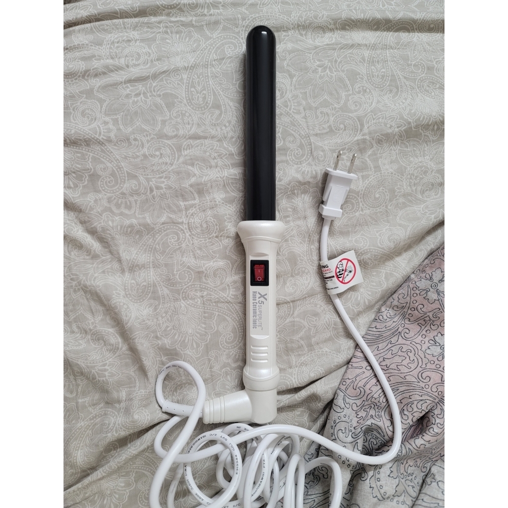 Curling iron dual voltage